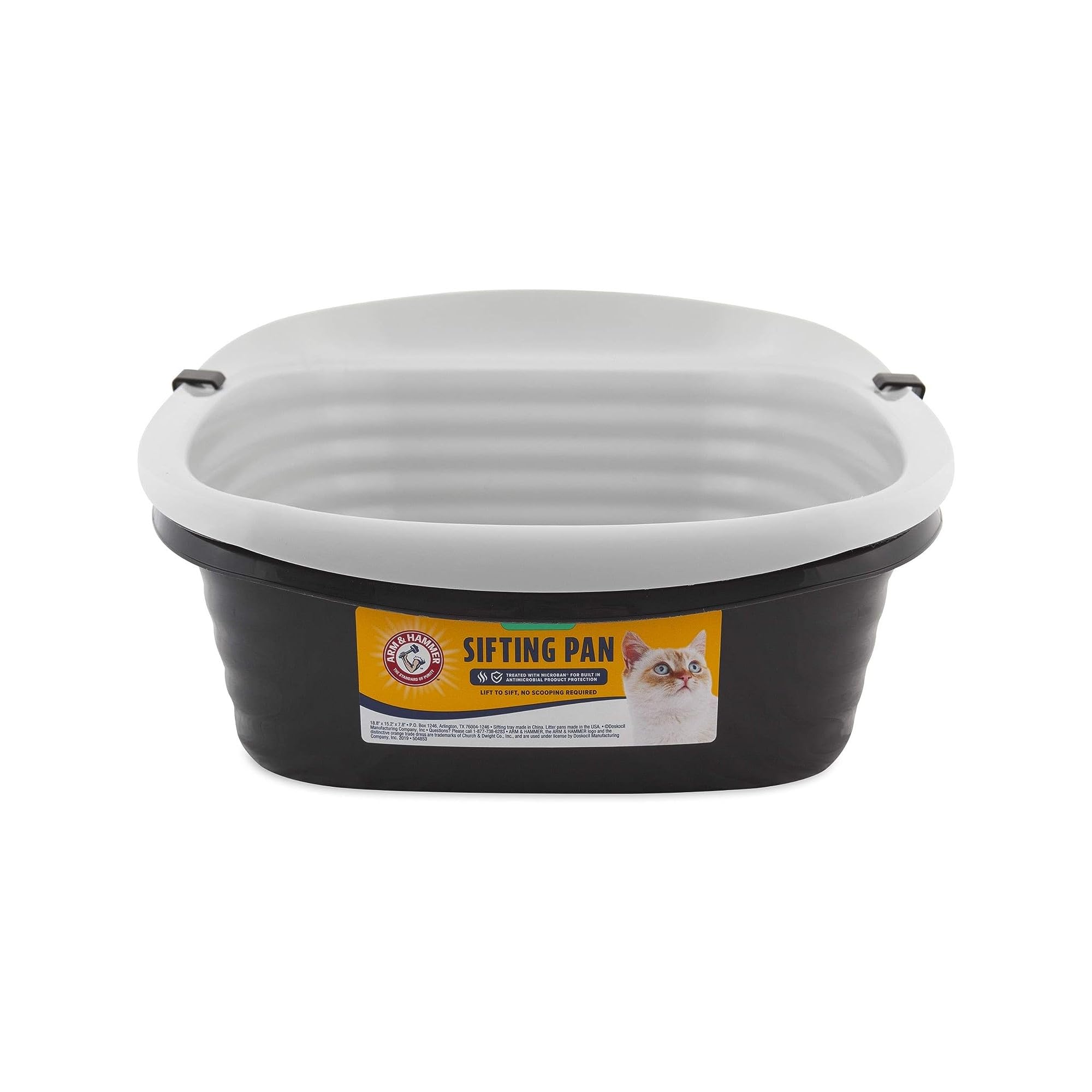 Arm & Hammer lift-to-sift-technology shows quick separation of waste for easy maintenance.