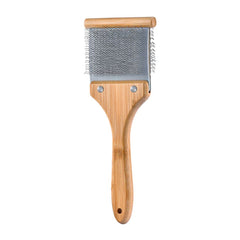 Artero Double Flexible Brush stretches coat to open fibers.