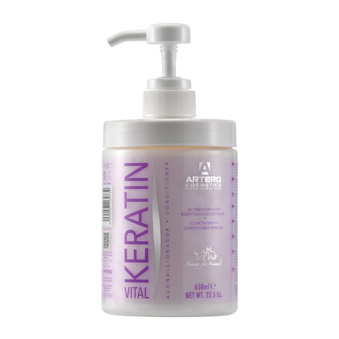 Artero Keratin Vital Conditioner bottle close-up, delivering deep nourishment for strong, silky coats.