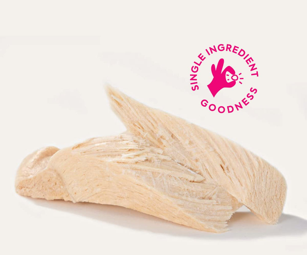 Arya Sit! single-protein chicken cat treat offering gentle nutrition for cats.
