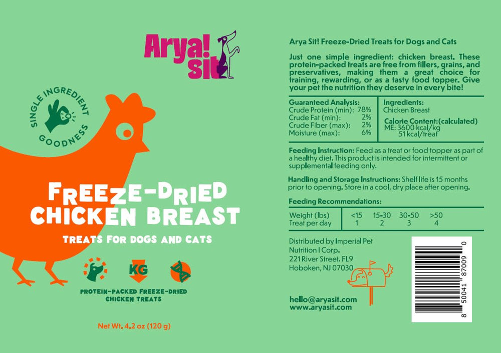 Arya Sit! travel-friendly jar keeps treats fresh during park visits and road trips.