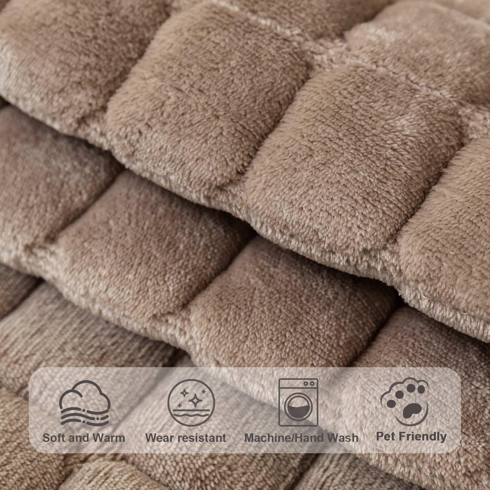Aucrovee easy care design: machine wash cold for lasting softness