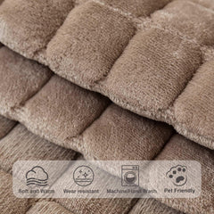 Aucrovee easy care design: machine wash cold for lasting softness