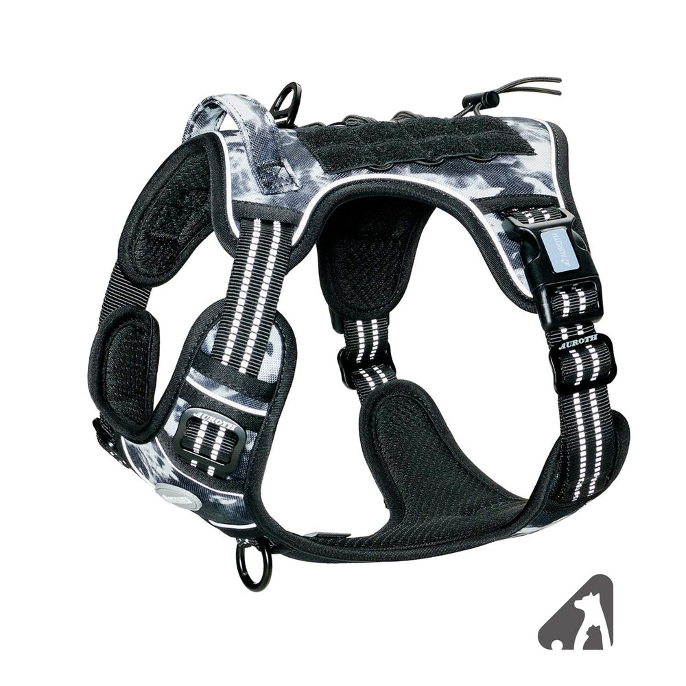 AUROTH adjustable straps ensure a snug, secure fit.