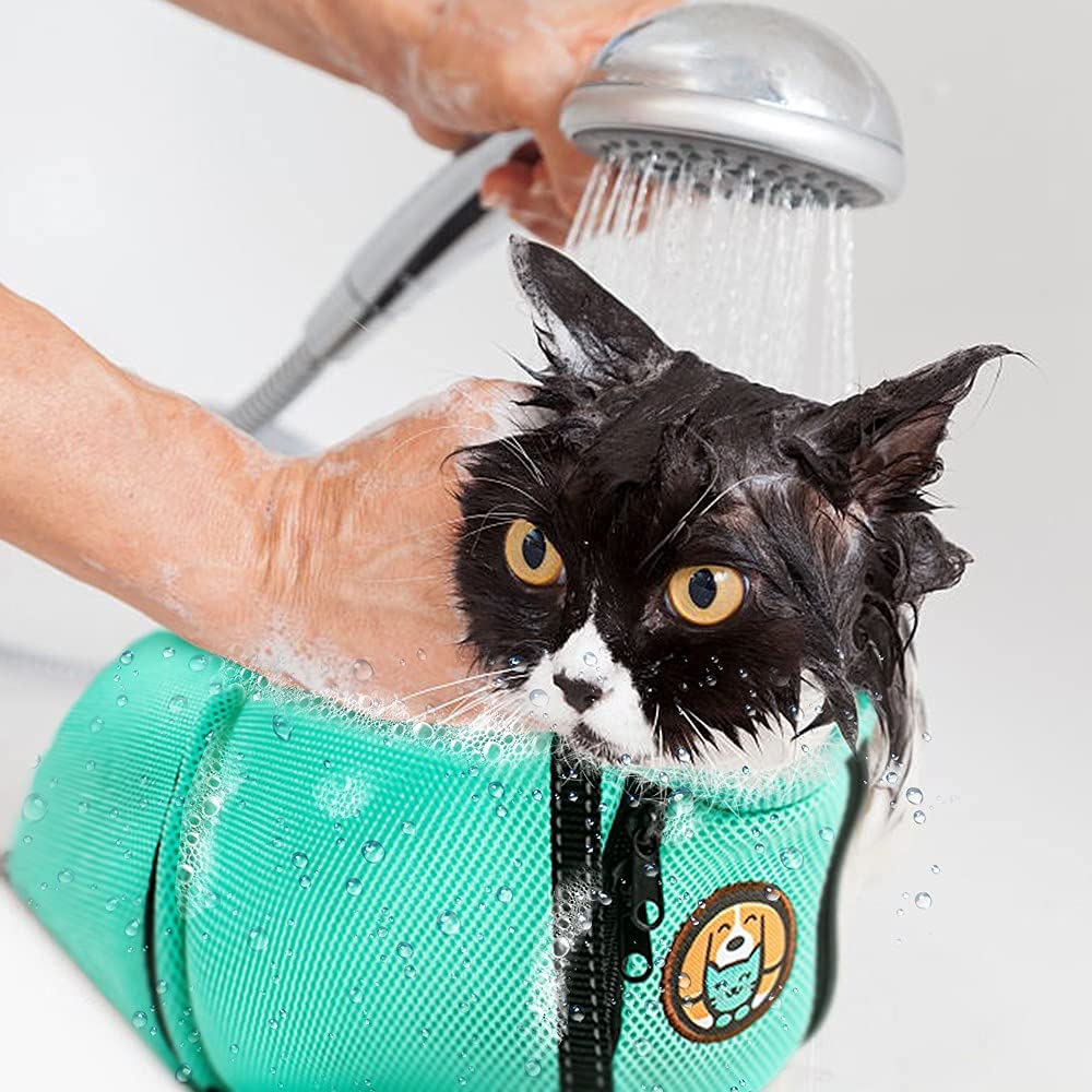 AWOOF cat grooming bag nail trimming access in use