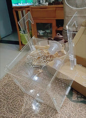 AWXZOM transparent cover protects newborn fish from adults.