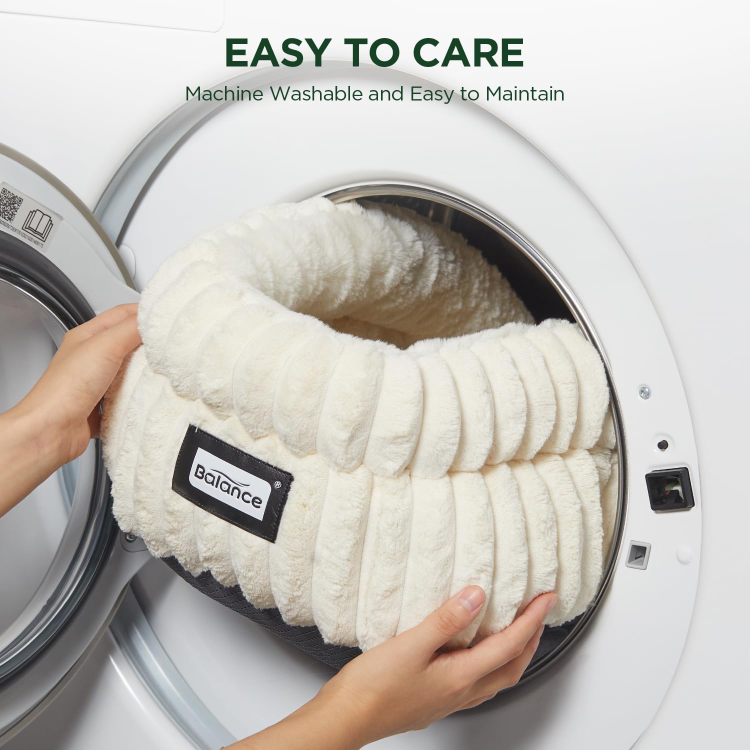 BALANCE cat bed round plush resting place suitable for kittens and small dogs.
