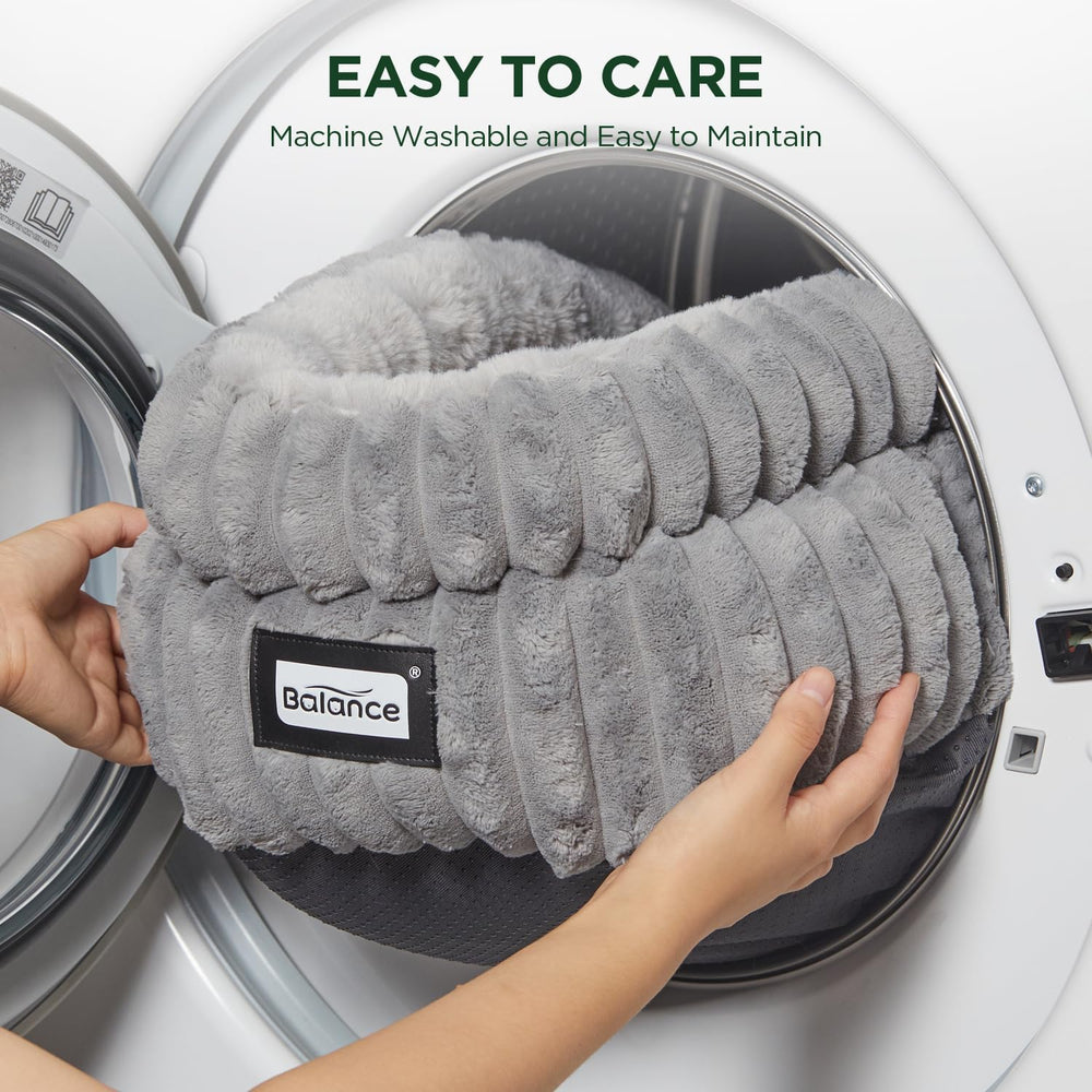 BALANCE cat bed round for indoor cats creates a cozy indoor retreat