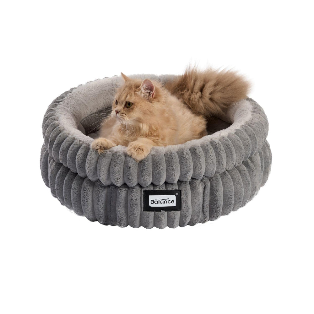 BALANCE cat bed round ideal for kittens and puppies seeking snuggly retreat
