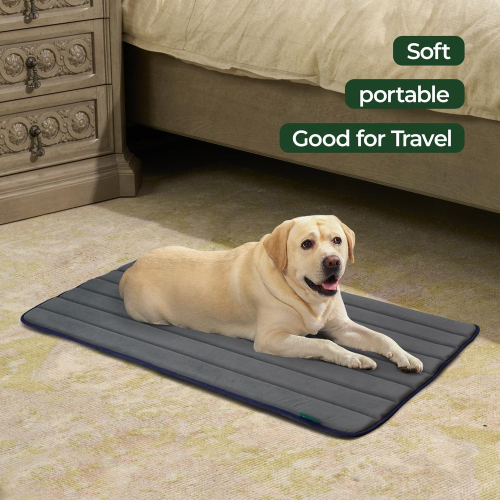 BALANCE crate pad foam with top fabric—water-repellent protection against spills.