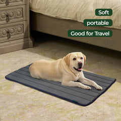 BALANCE crate pad foam with top fabric—water-repellent protection against spills.