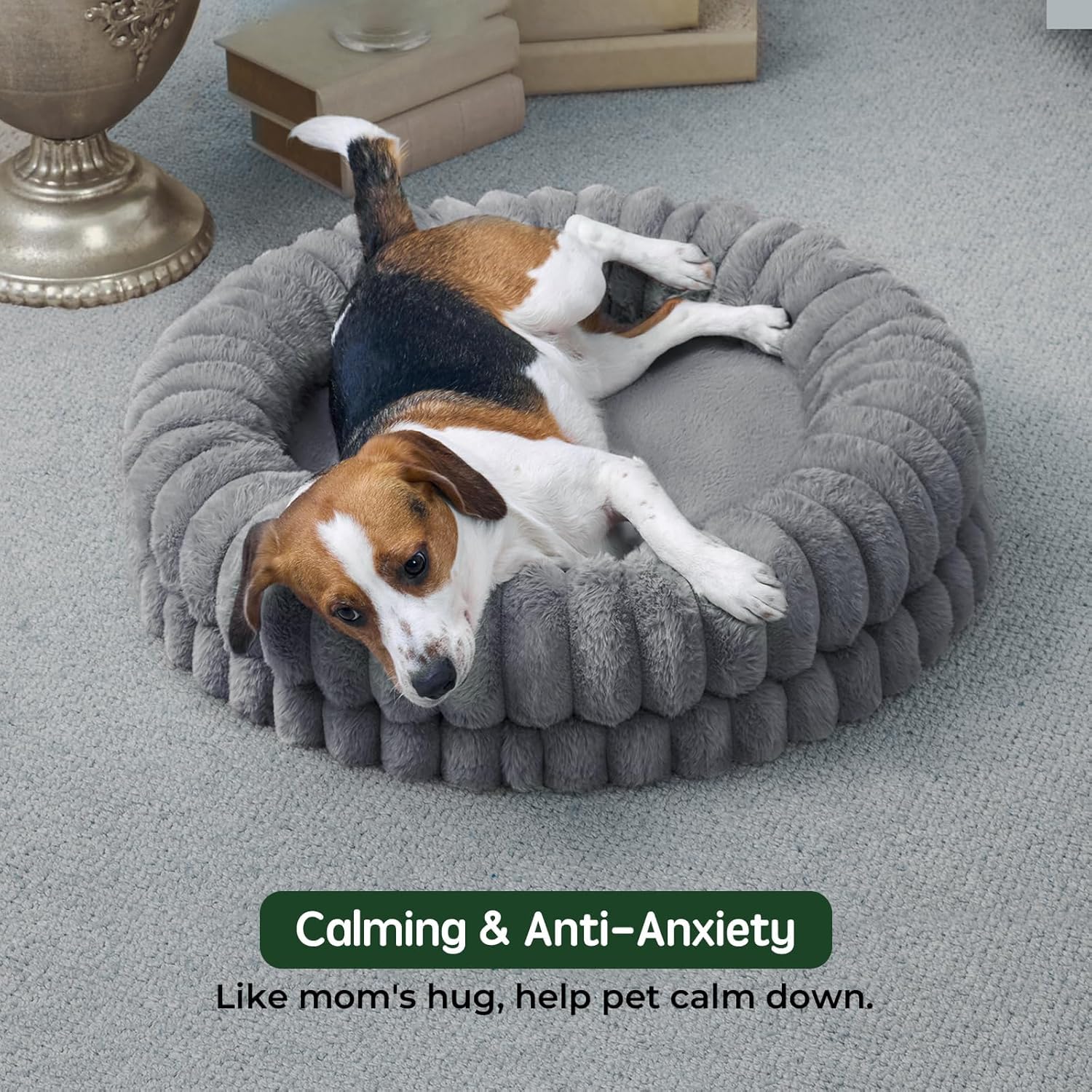 BALANCE Luxury Donut Bed removable cushion cover enables easy machine washing for quick cleaning.