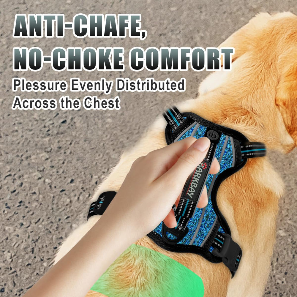 BARKBAY anti-chafe padding reduces rubbing during wear.