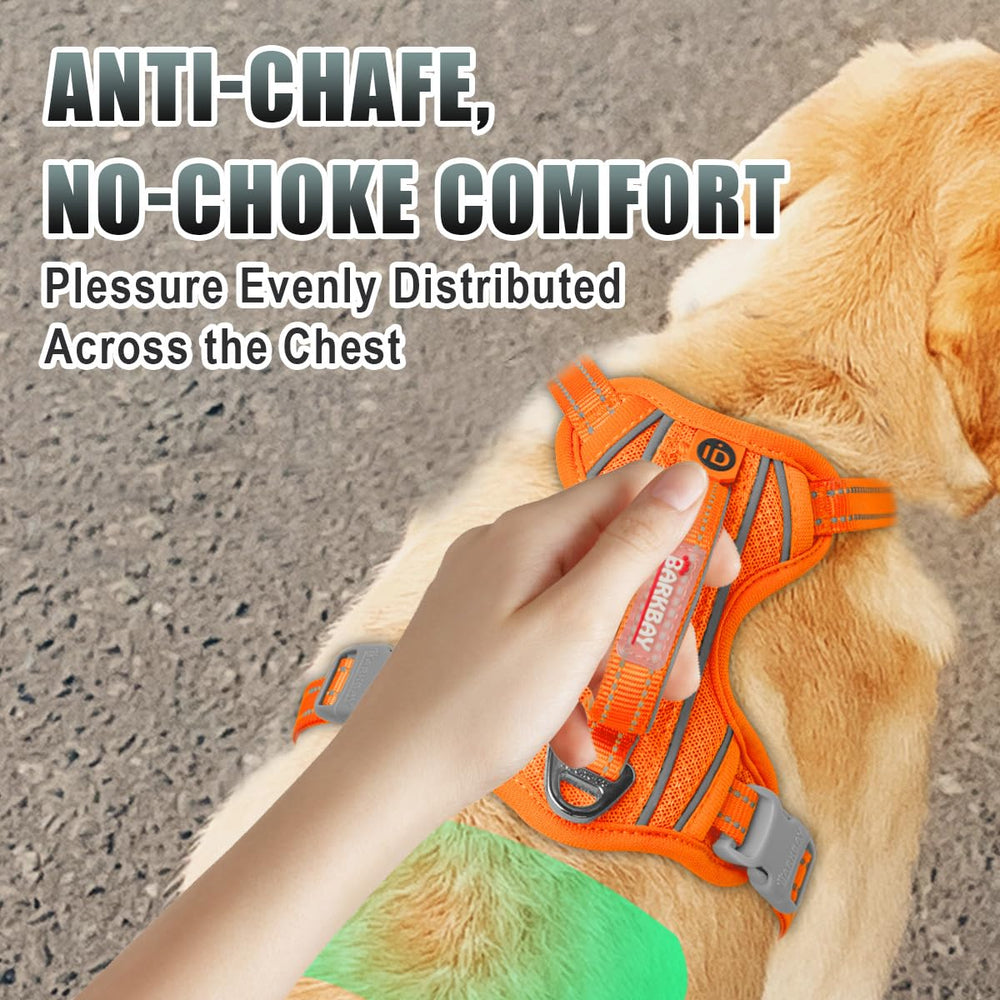 BARKBAY durable padding reduces chafing for comfortable wear.