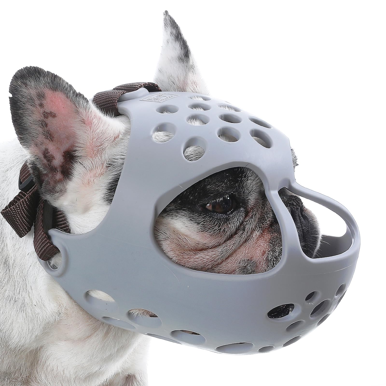 BARKLESS Short Snout Muzzle with three-hole design for easier breathing.