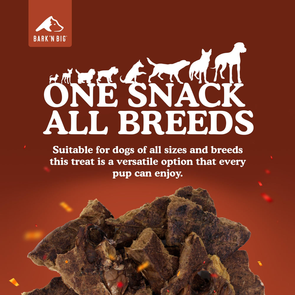 Crunchy BARK'N BIG bison lung snack easily digestible for all dog sizes.