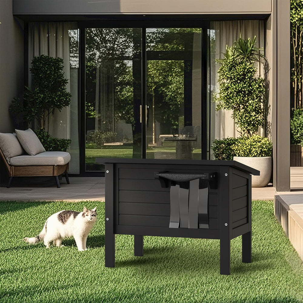 bbgroundgrm Weatherproof Outdoor Cat House base view emphasizes elevated waterproof platform.