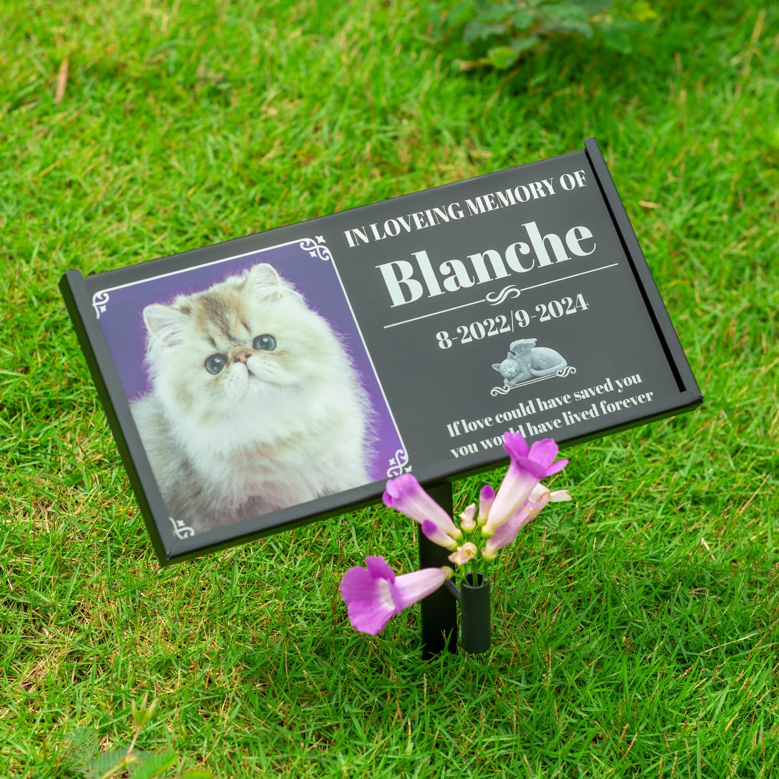 BCMCZCDC headstone-holder shows robust construction for durable installation