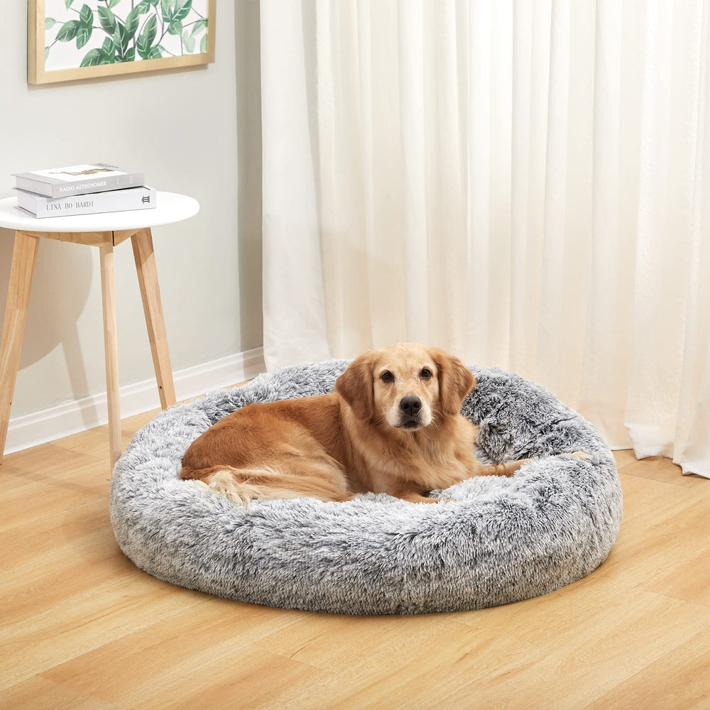 Bedfolks Calming Donut Bed side profile shows raised rim for neck support