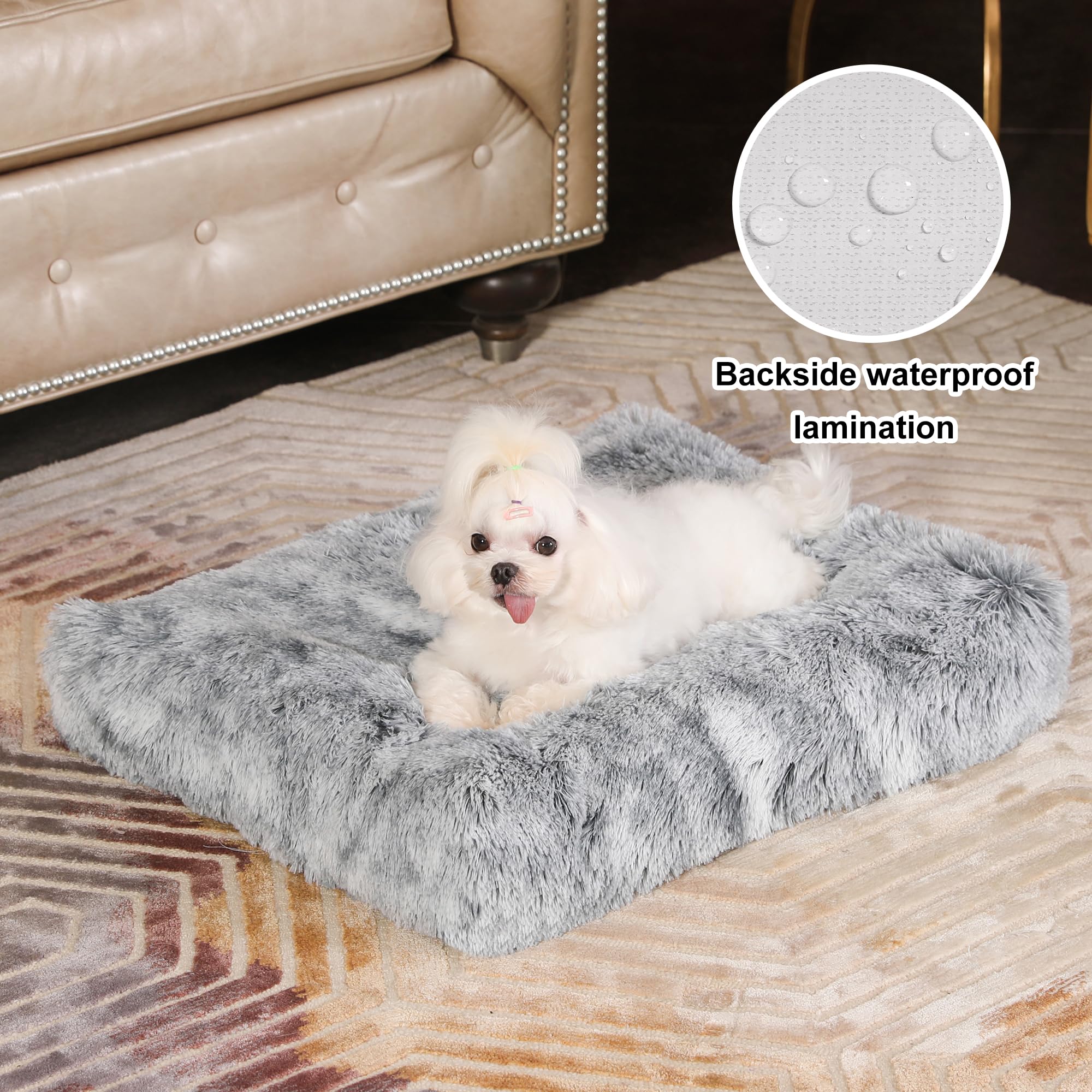 Bedfolks crate bed with non-slip bottom keeps the resting area steady and secure.