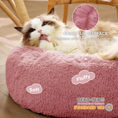 Bedsure donut bed close-up of fluffy faux fur for warm comfort