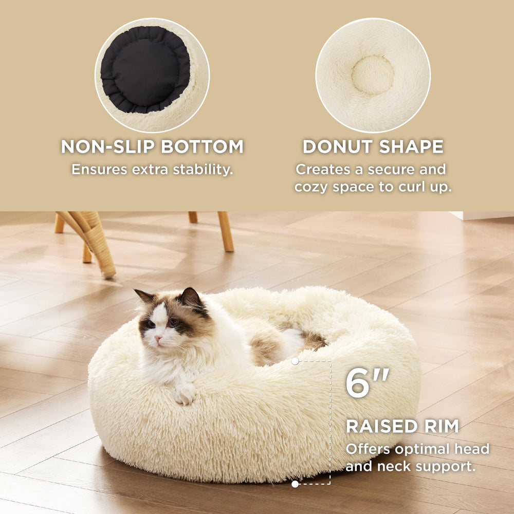 Bedsure plush faux fur outer fabric adds softness for comfy naps.