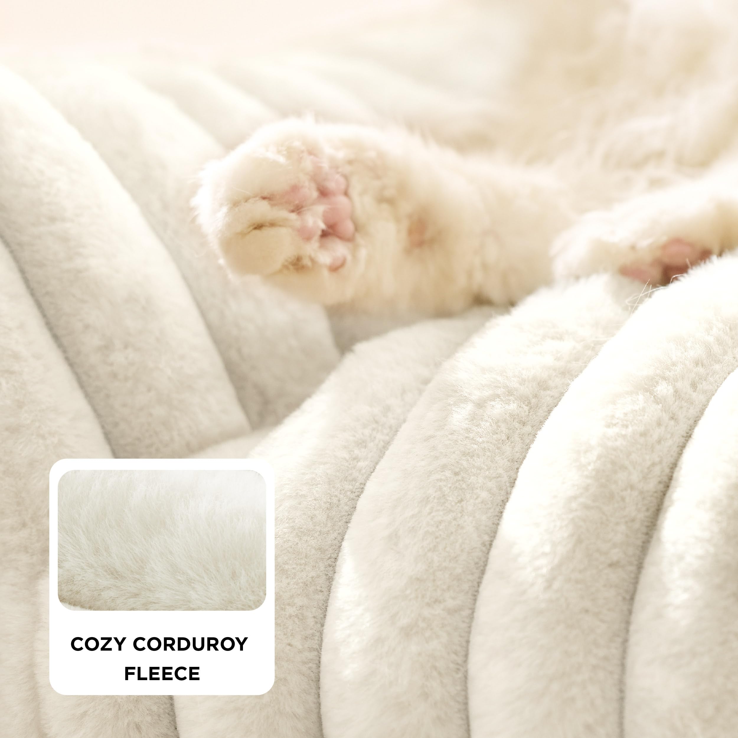 Bedsure ComfyFleece cat couch faux fur closeup shows luxurious texture