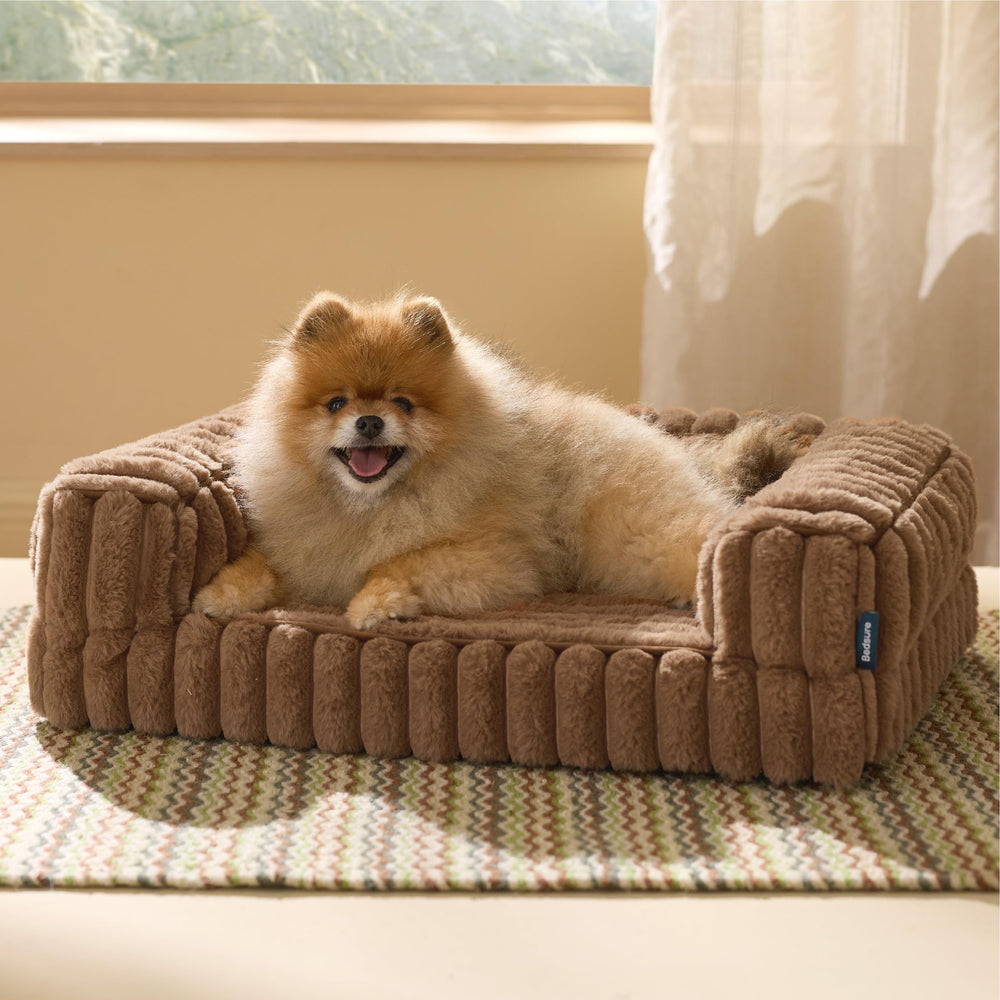 Bedsure ComfyFleece orthopedic dog bed three-sided bolster provides neck support.