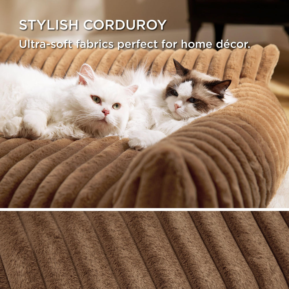 Bedsure ComfyFleece faux fur material emphasizes cozy warmth