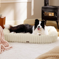 Bedsure ComfyFleece XL dog bed side view with raised edges for neck support.