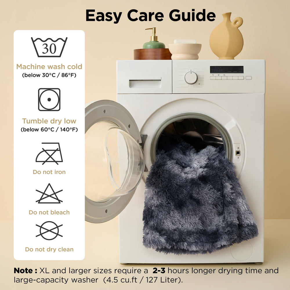 Bedsure reversible-design blanket provides two luxurious textures.