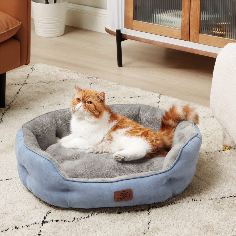 Bedsure plush sherpa surface adds softness for peaceful naps.