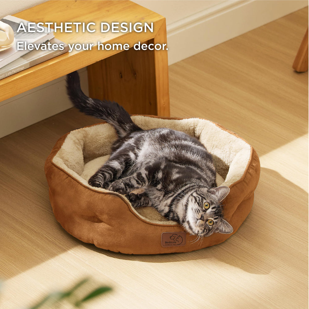 Bedsure removable cushion allows easy washing for a fresh-looking bed.