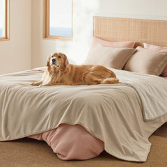 Bedsure waterproof blanket sherpa side closeup for cozy warmth