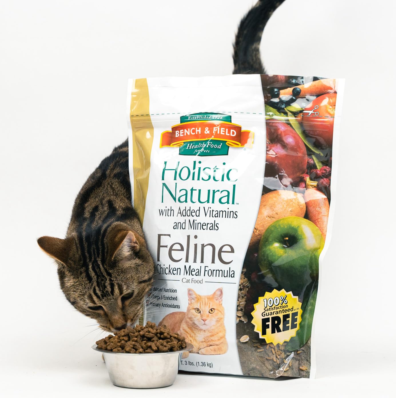 Bench & Field Holistic fruits and vegetables mix for balanced feline nutrition