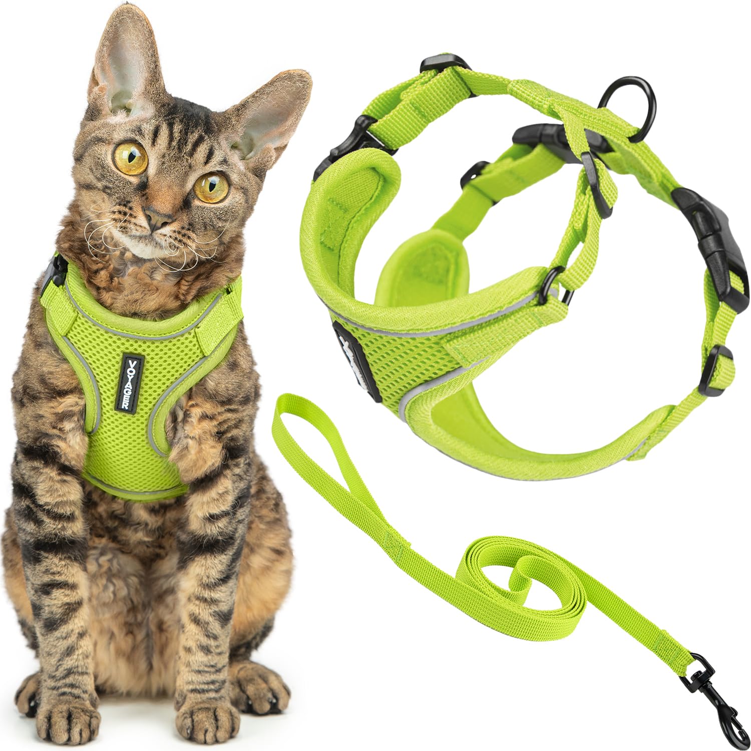 Best Pet Supplies Voyager escape-proof step-in harness in lime for secure urban walks