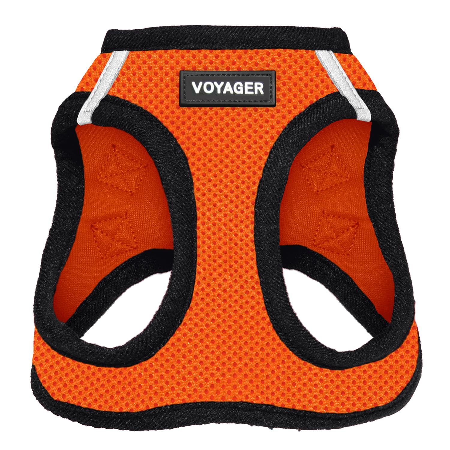 Best Pet Supplies Voyager harness in all-weather mesh for year-round comfort on every walk.