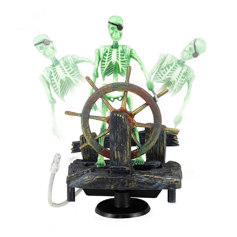 Bestgle skeleton pirate on wheel adds ambience with bubble action in the aquarium.