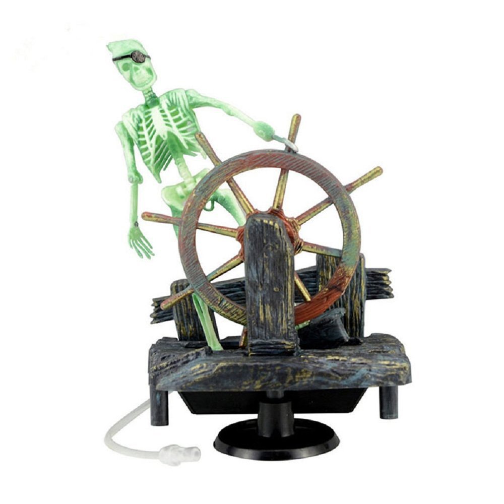 Bestgle resin pirate decor ship wheel blends reef vibes with a fun focal point.
