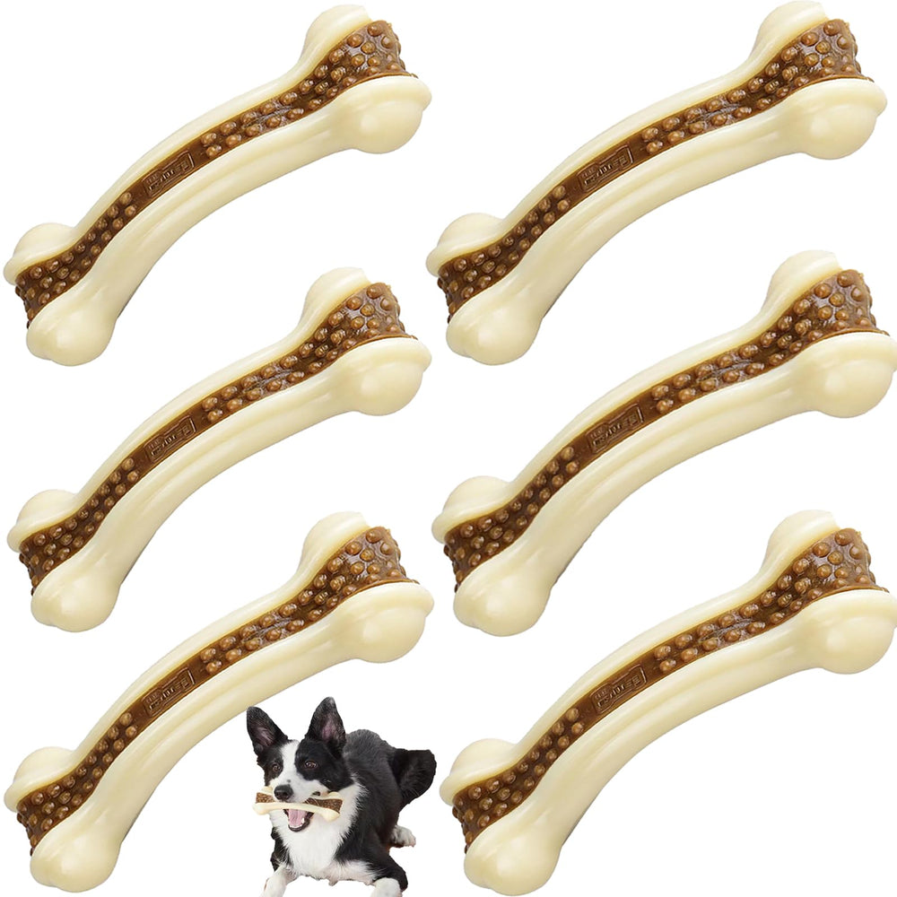 BETTEPROD dog bones with beef flavor for aggressive chewers help clean teeth.