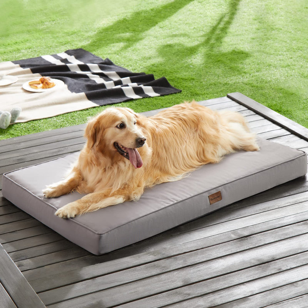 BFPETHOME waterproof fabric dog bed keeps foam dry during rain
