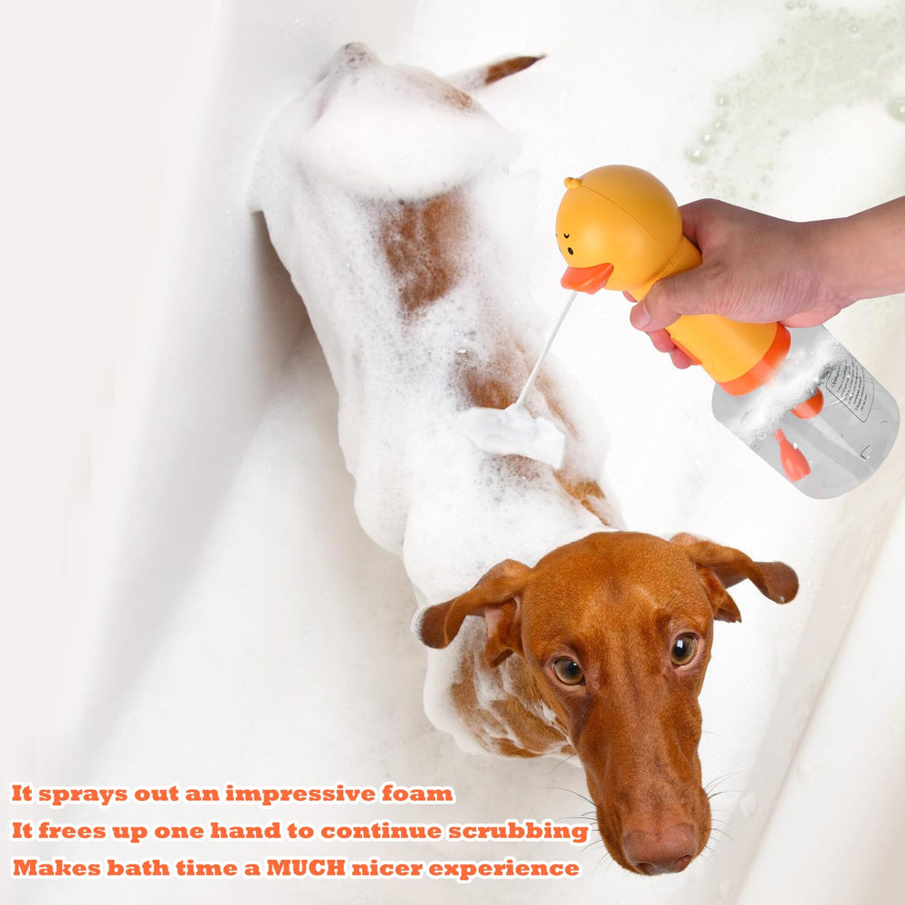 BGGo cute duck shape bath time accessory eases pet care.