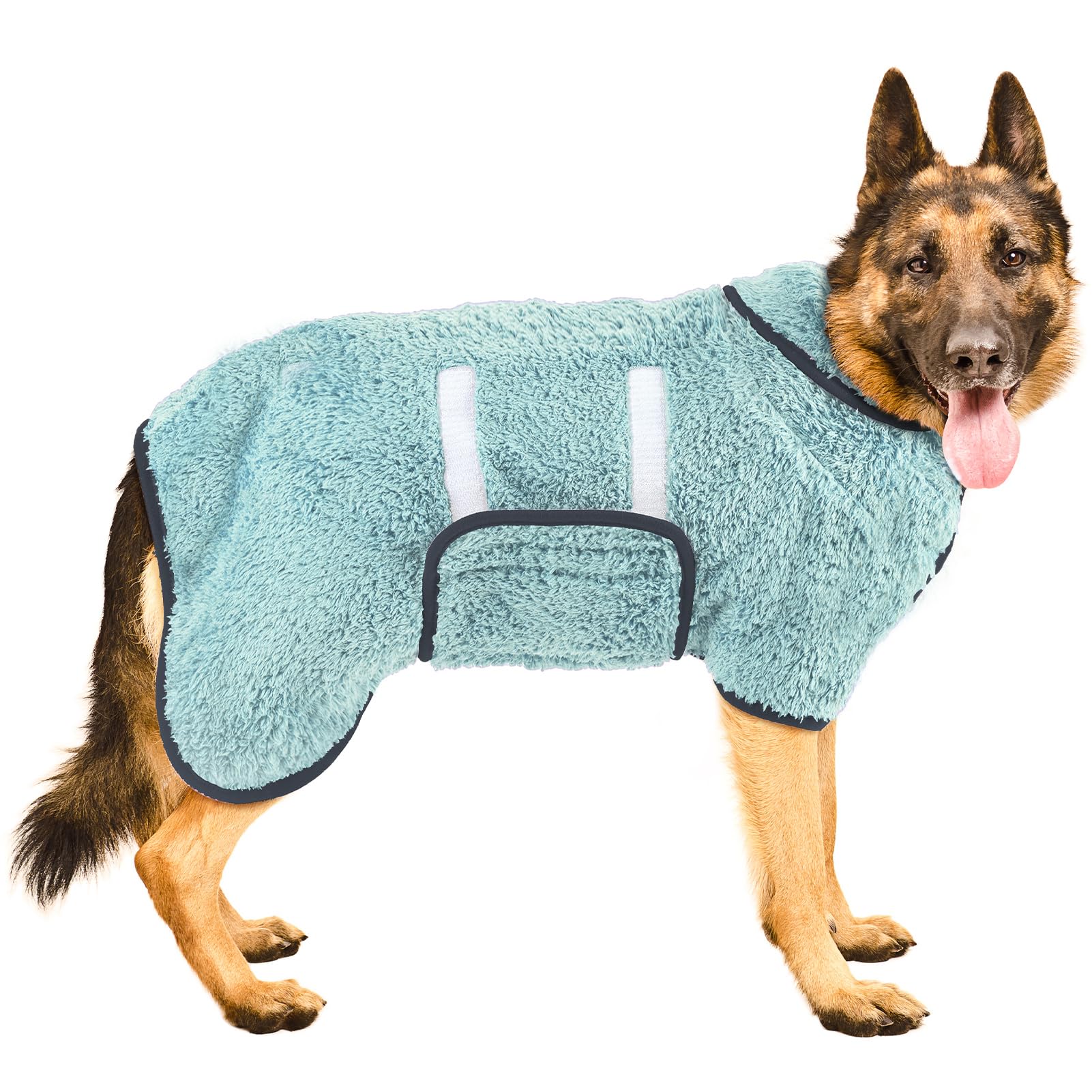 Bienbee dog bathrobe with quick-drying fabric speeds post-bath drying