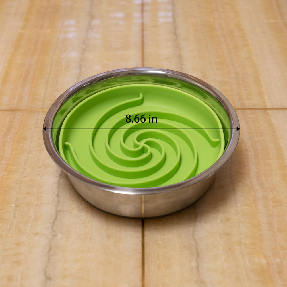 Bifeaw smooth silicone surface for easy cleaning and sanitary pet meals.