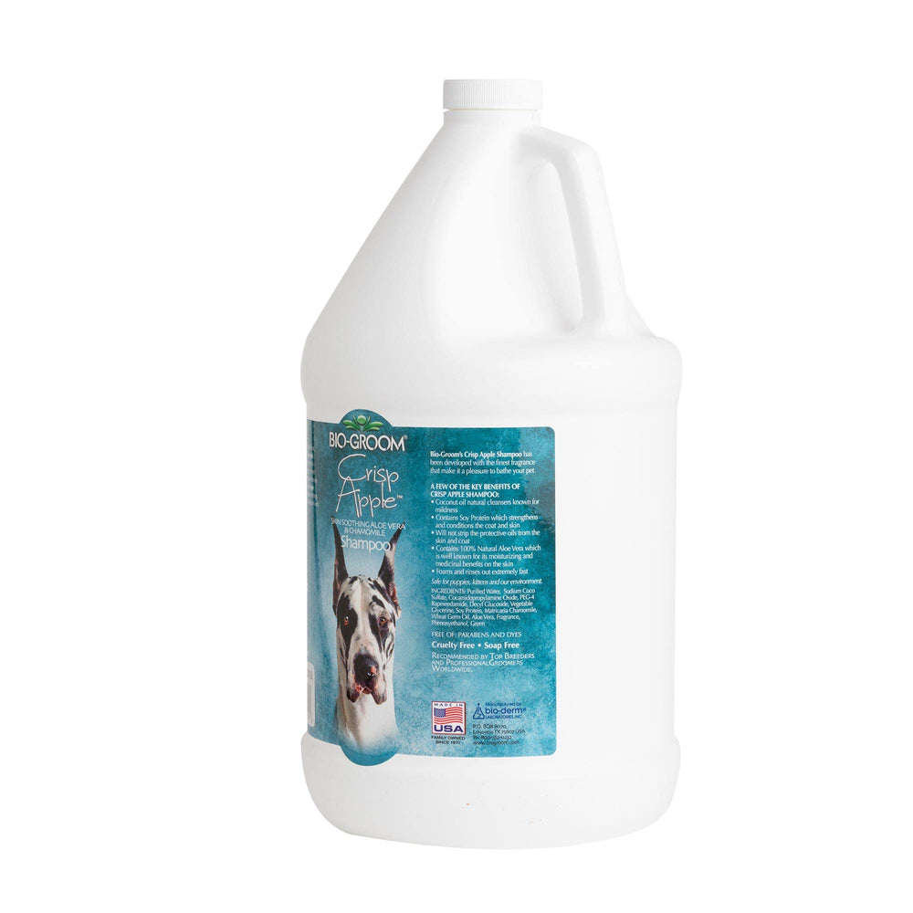Bio-Groom Crisp Apple Dog Shampoo pump-dispense for easy application.