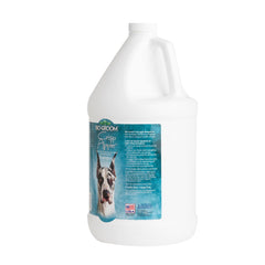 Bio-Groom Crisp Apple Dog Shampoo pump-dispense for easy application.