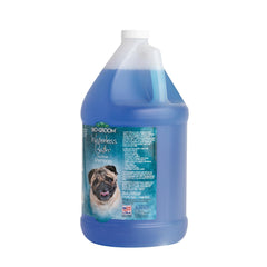 Bio-Groom Waterless Shampoo spot-clean and deodorize for a refreshed coat between baths