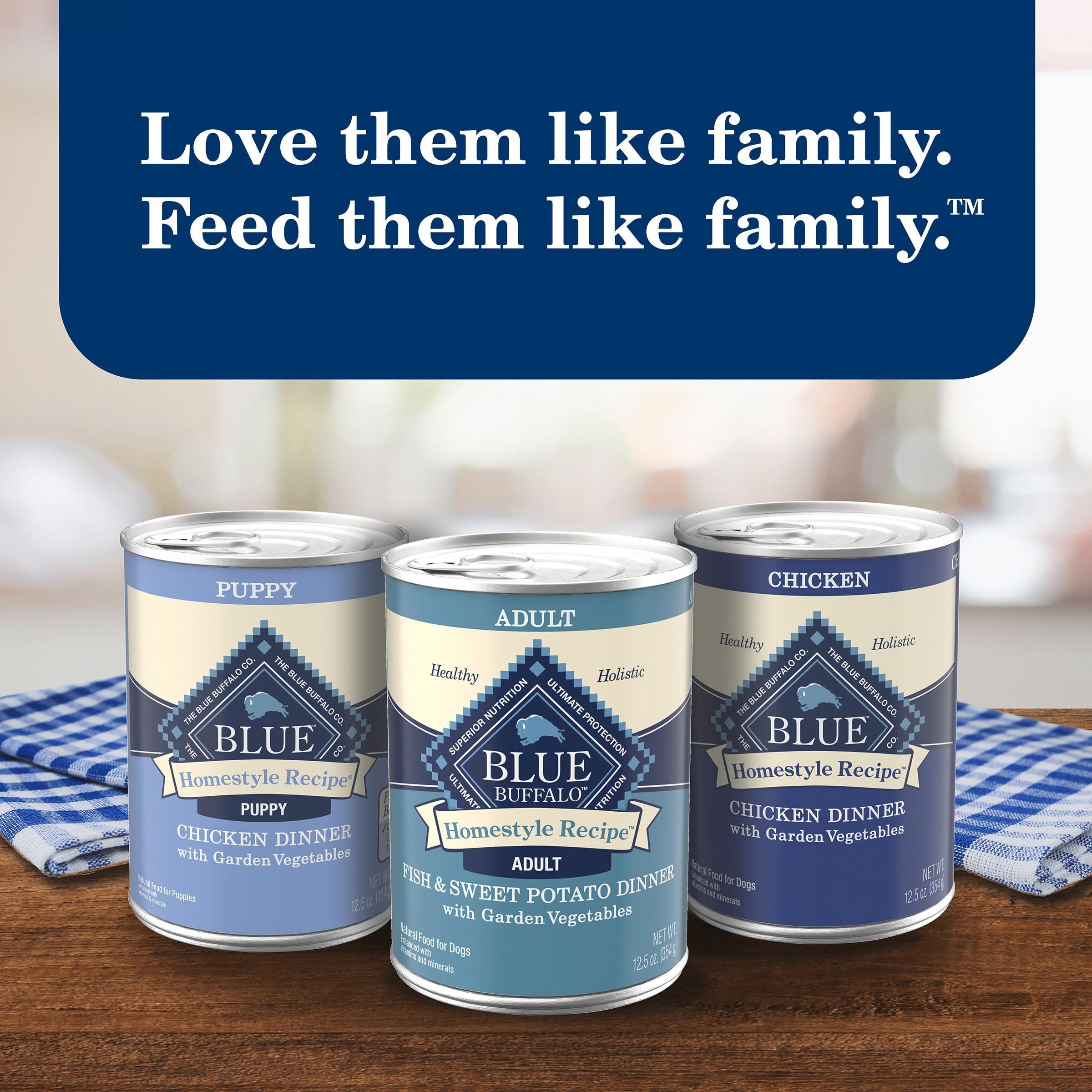 Blue Buffalo Homestyle closeup-texture reveals moist, appetizing meal consistency.