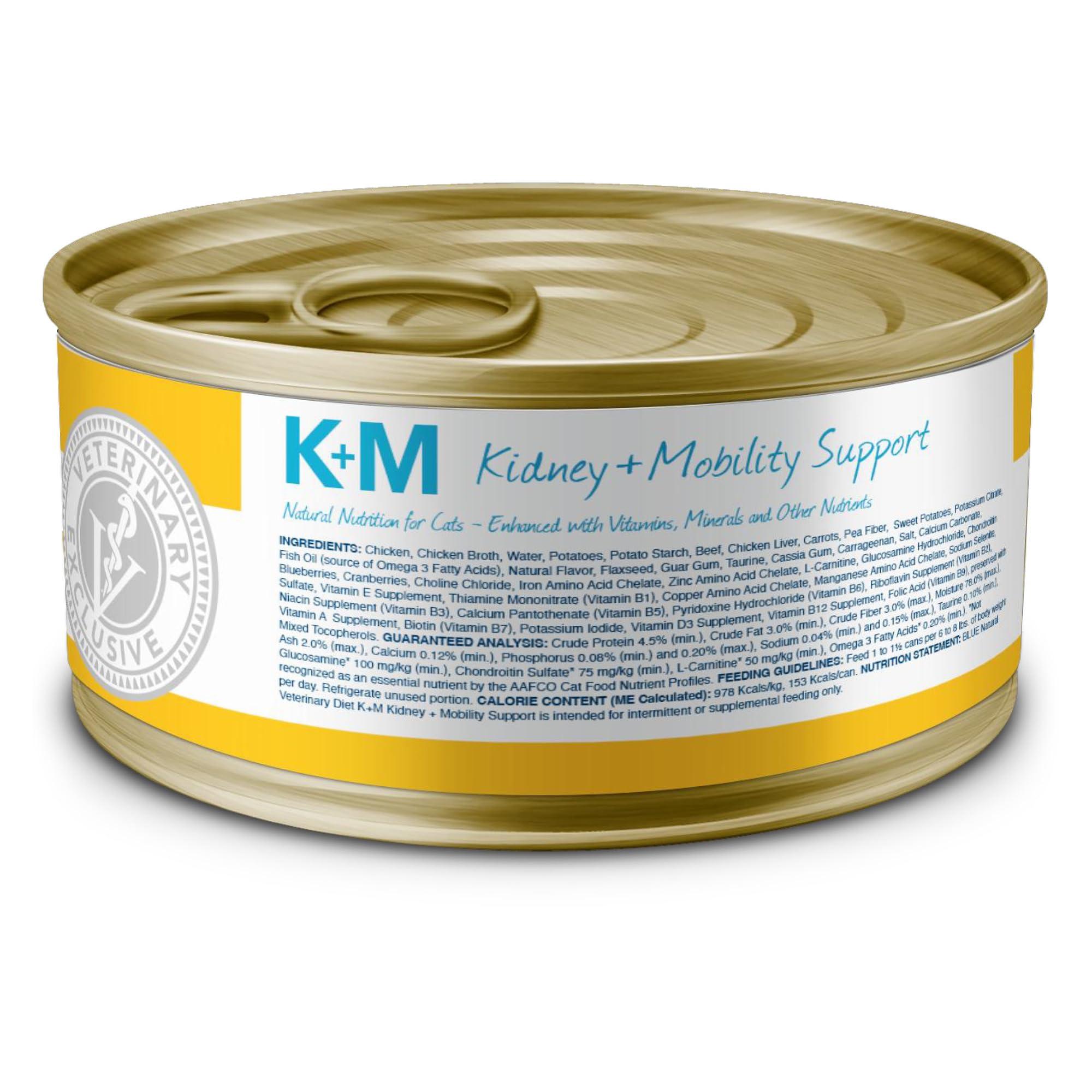 Blue Buffalo KM chicken chunks close-up highlighting real chicken as a protein source.