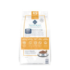 Close-up of Blue Buffalo KS dog food with chicken chunks for kidney health support.